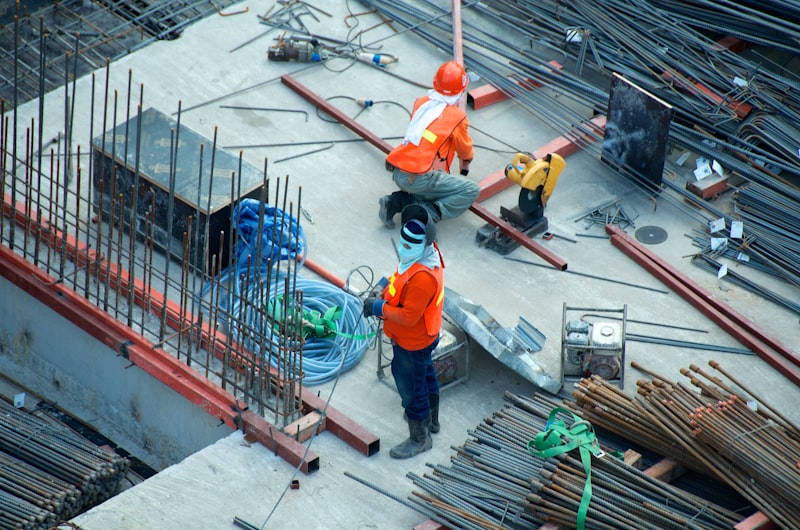 Gabion vs Concrete Retaining Wall: Cost, Lifespan and When to Choose Each